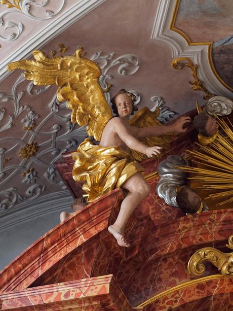 Engel in Mittenwald / Les anges de Mittenwald (2)  26 Bilder / 26 Photos