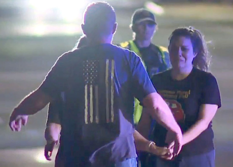 Bière artisanale – “ Un tireur de masse boit de la bière dans une vidéo Snapchat effrayante avant d’ouvrir le feu sur un centre commercial ”

 – Malt