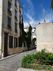 Promenade ensoleillée dans le 11ème arrondissement de Paris