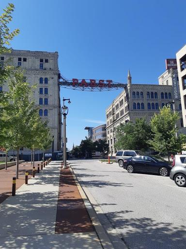 Bière artisanale – 7 stades MLB en 11 jours: partie 4, Miller Park à Milwaukee

 – Houblon