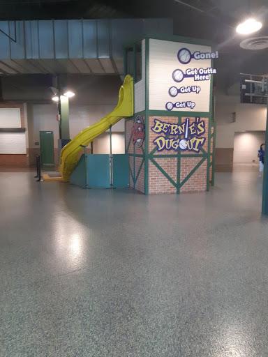 Bière artisanale – 7 stades MLB en 11 jours: partie 4, Miller Park à Milwaukee

 – Houblon