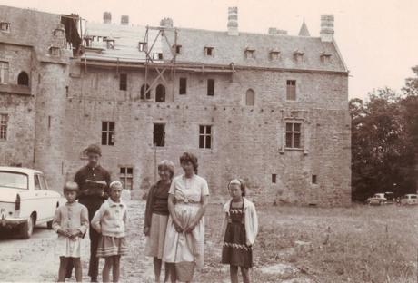 LE DOMAINE DE LA ROCHE JAGU (COTES D'ARMOR) château,manoir,domaine,moyen age,forteresse,bretagne