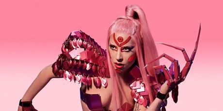 Lady Gaga et Rain On Me le deuxième single de son prochain album Chromatica