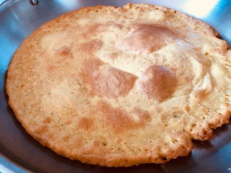 Journal de bord du déconfinement #71 – Biscuits indiens à la farine de pois chiche et cardamome – Besan Ladoo – et autres recettes à la farine de pois chiche Journal de bord du déconfinement #71 – Biscuits indiens à la farine de pois chiche et cardamome – Besan Ladoo – et autres recettes à la farine de pois chiche