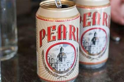 Bière artisanale – La bière Pearl nouvellement relancée a une saveur améliorée, un nouveau logo
 – Bière brune