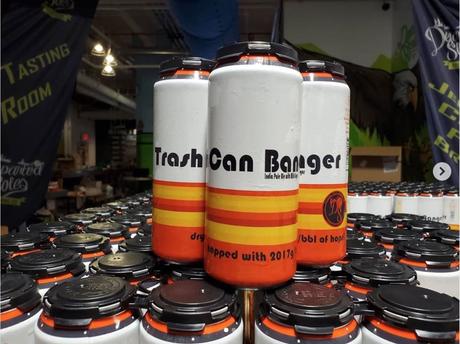 Bière artisanale – La brasserie de la côte Est déchire des astros infidèles avec une nouvelle bière artisanale
 – Bière noire