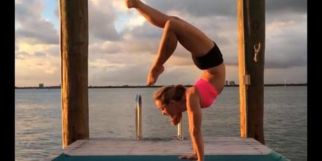 handstand yoga scorpion