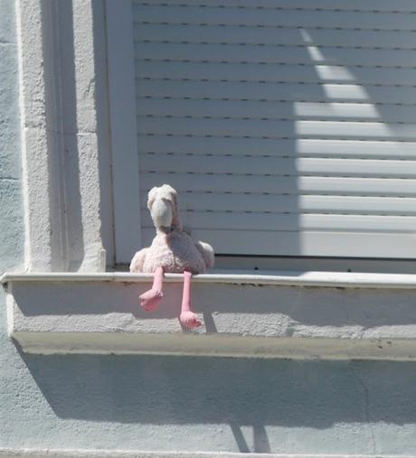 prenez place sur la vieille chaise prenez place sur la vieille chaise