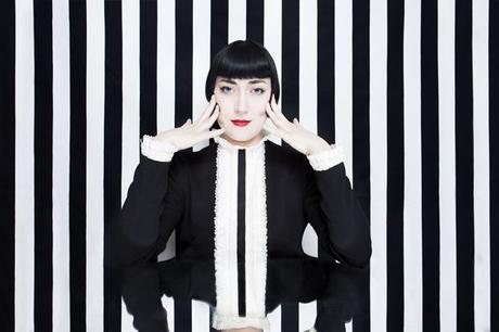 Découverte: Hailey Tuck Découverte: Hailey Tuck