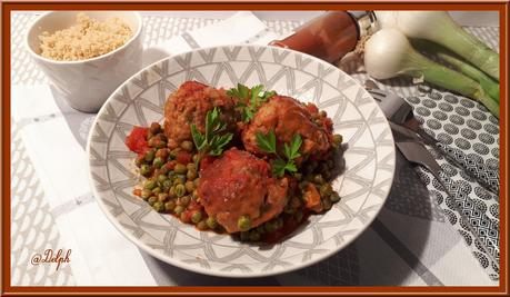 Boulettes de  Viande parfumée au paprika, tomates et petits pois