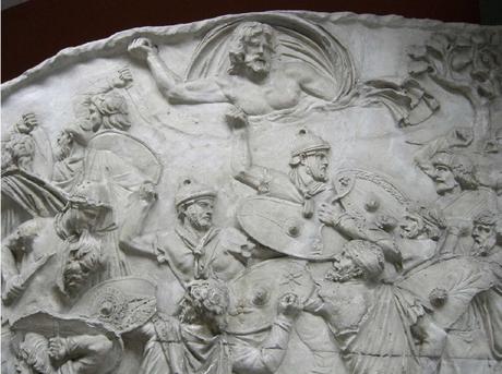 Caelus au dessus des soldats Colonne Trajane Rome