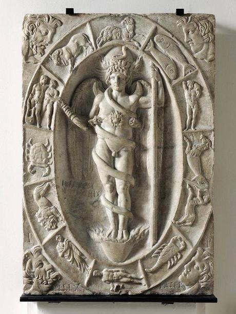 Phanes, dieu primordial de la cosmogonie orphique sortant de son oeuf, et zodiaque, 2e siecle, Modena, Italie