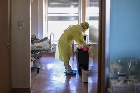 L’Afrique du Sud dépasse la barre de 1000 morts liés au coronavirus L’Afrique du Sud dépasse la barre de 1000 morts liés au coronavirus