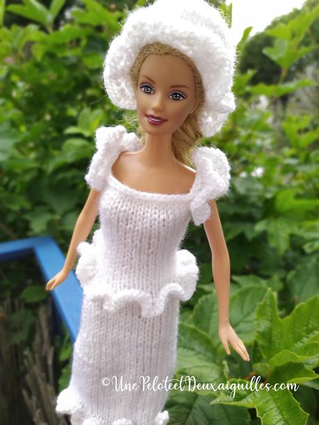 Tricoter une robe de mariée pour Barbie