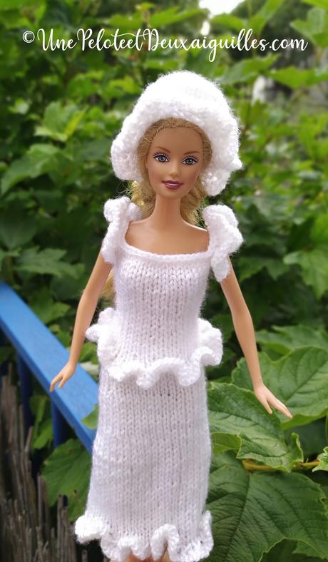 Tricoter une robe de mariée pour Barbie