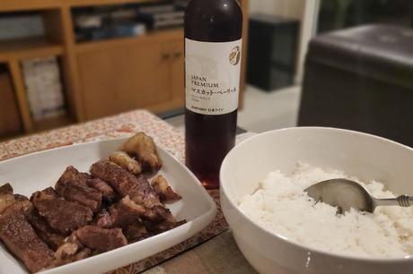 Info bière – Les 10 boissons qui m’ont permis de traverser le lock-out, du soju coréen au vin français
– Mousse de bière Info bière – Les 10 boissons qui m’ont permis de traverser le lock-out, du soju coréen au vin français
– Mousse de bière