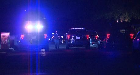 Bière artisanale – Jeu de pong de bière se termine brusquement après qu’un homme a tiré dans le dos, selon des responsables
– Bière noire Bière artisanale – Jeu de pong de bière se termine brusquement après qu’un homme a tiré dans le dos, selon des responsables
– Bière noire