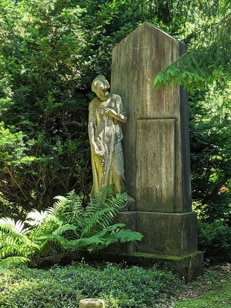 Waldfriedhof München (2) — 12 Pics
