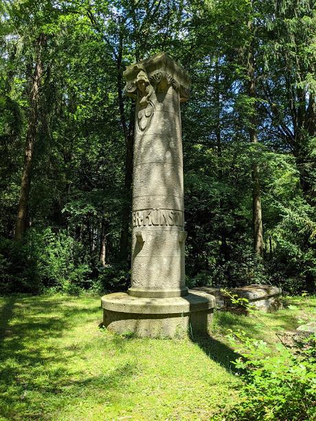 Waldfriedhof München (2) — 12 Pics