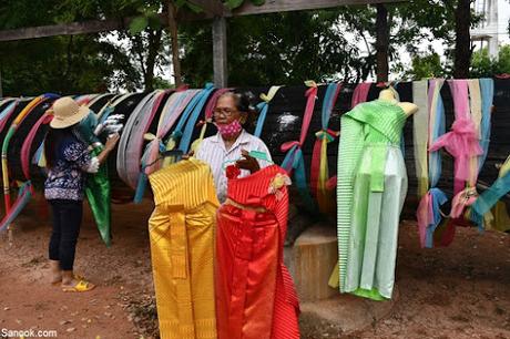 Thaïlande Loterie, trouver les numeros gagnants auprés de la déesse Takianthong Thaïlande Loterie, trouver les numeros gagnants auprés de la déesse Takianthong