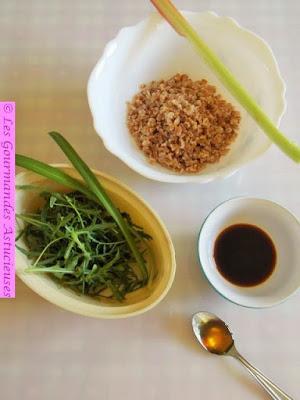 Salade d'épeautre à la vinaigrette à la Rhubarbe (Vegan)