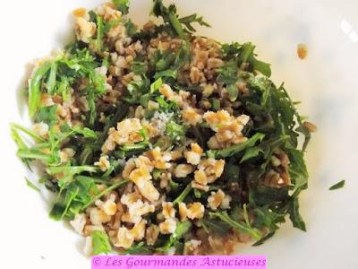 Salade d'épeautre à la vinaigrette à la Rhubarbe (Vegan)