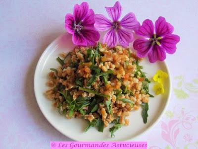 Salade d'épeautre à la vinaigrette à la Rhubarbe (Vegan)