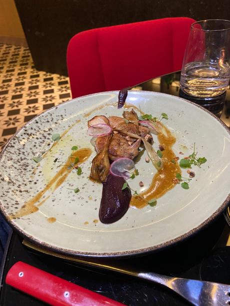 LE MENU À L’AVEUGLE EN 7 ÉTAPES CHEZ IDA, DENNY IMBROISI LE MENU À L’AVEUGLE EN 7 ÉTAPES CHEZ IDA, DENNY IMBROISI