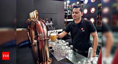 News bière – Bars et brasseries peuvent désormais vendre de la bière à emporter | Nouvelles de Noida
– Bière News bière – Bars et brasseries peuvent désormais vendre de la bière à emporter | Nouvelles de Noida
– Bière