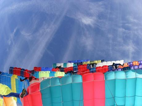 Divers - Les parachutistes