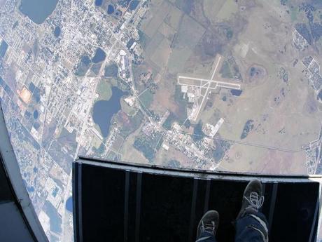 Divers - Les parachutistes