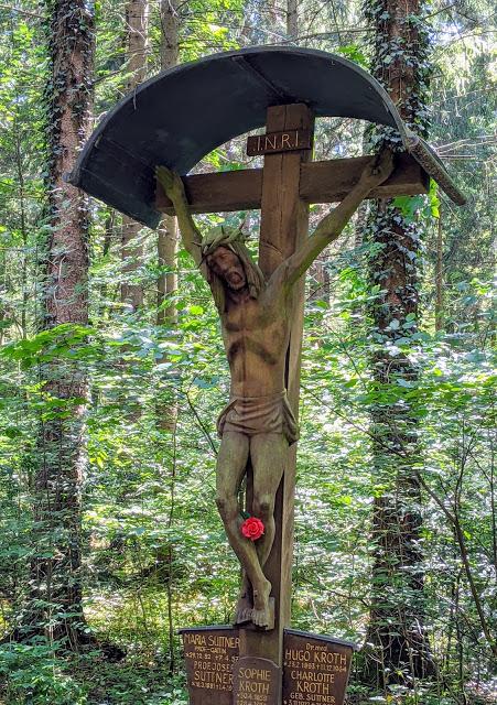 Waldfriedhof in Munich (4) — 12 new PIcs