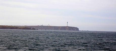 et dans son faible et dans son fort