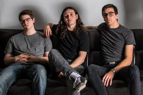Taken for Granted dévoile le nouveau single « Trust and Shine » Taken for Granted dévoile le nouveau single « Trust and Shine »