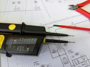 Devenir électricien : les outils et les équipements indispensables