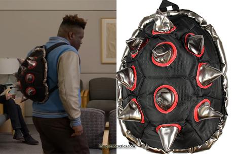 13 REASONS WHY : a Spiked Black-Red Shell Backpack in S4E10
