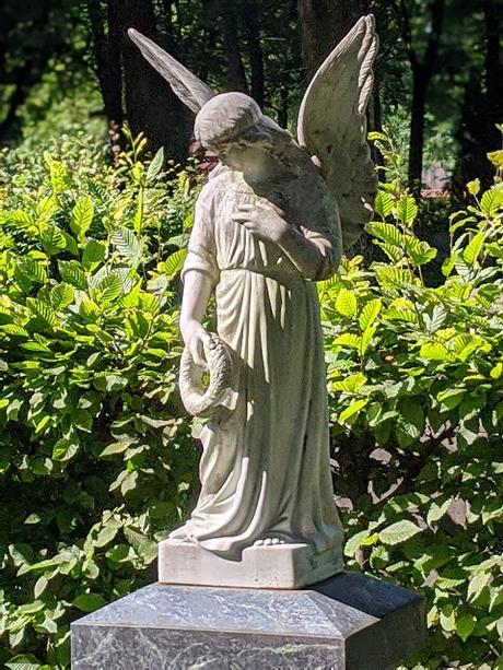 Nordfriedhof München (1) — 11 Pics — Le cimetière du  Nord à Munich