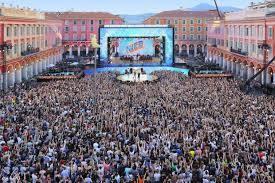 De qui se moque-t-on?