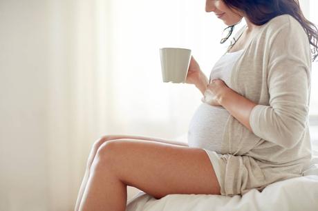 Grossesse : quelles boissons privilégier quand on est enceinte ?