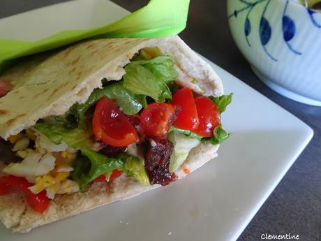 Sabich - Pain pita garni Sabich - Pain pita garni