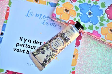 My Sweetie Box de juin : Flower Power ! My Sweetie Box juin Flower Power Panier des Sens