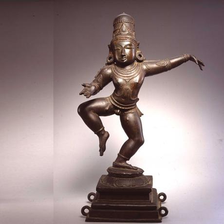 Mpisorona varahina Chola iray an'ny Krishna | HushHush.com