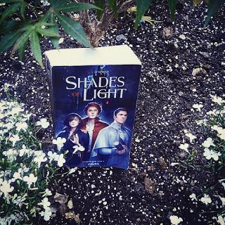 Shades of Magic, tome 3 : Shades of Light de Victoria E. Schwab