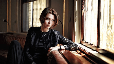 À La Recherche Du Temps Perdu*********************10 Minutes et 38 Secondes Dans Ce Monde Étrange d'Elif Shafak