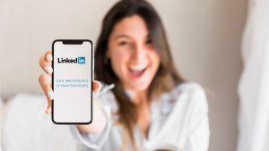 Message Invitation LinkedIn : exemple et conseils - Linkinfluent