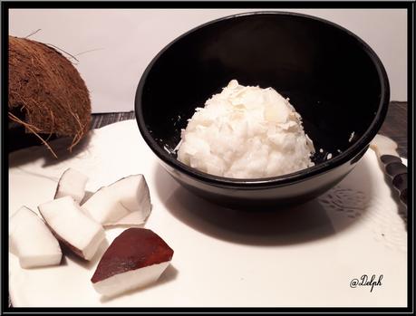 Pudding ou gelée à la noix de coco