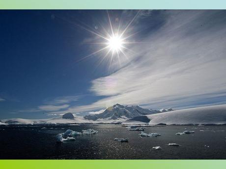 Pays Etranger- L'Antarctitique