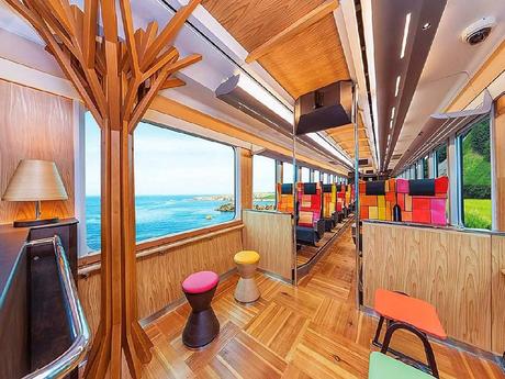 Japon - Shiki-Shima - Un train palace japonais