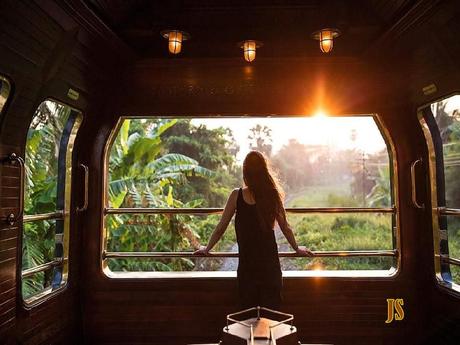 Japon - Shiki-Shima - Un train palace japonais