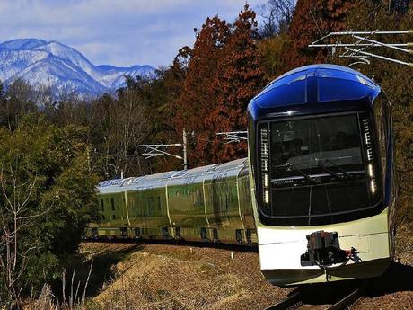 Japon - Shiki-Shima - Un train palace japonais